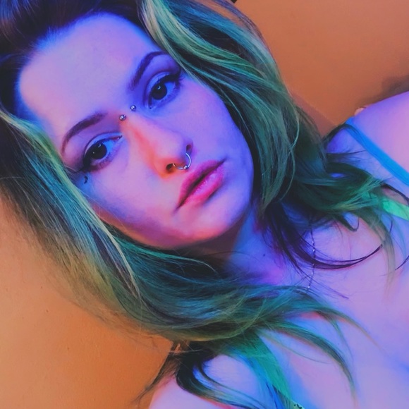 Meet your Posher, Jayme - Picture 1 of 1